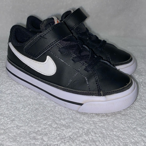 Nike Other - Nike toddler black leather court legacy size 9c